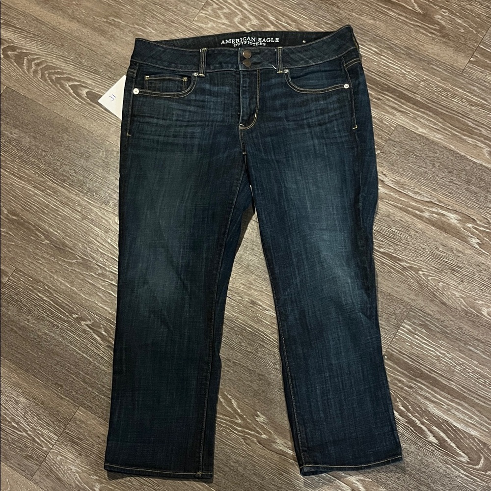 American Eagle Women's Dark Blue Artist Crop Jeans Size 12 *Like New*